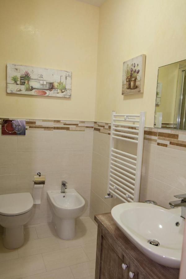 B&B Villa Carmen SantʼAlessio Siculo Exteriör bild