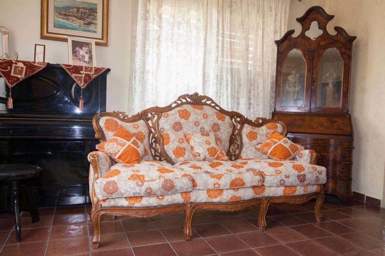 B&B Villa Carmen SantʼAlessio Siculo Exteriör bild